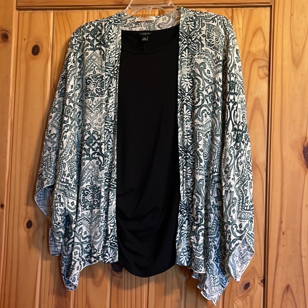 RENEE C. Flowy Green and White Vest